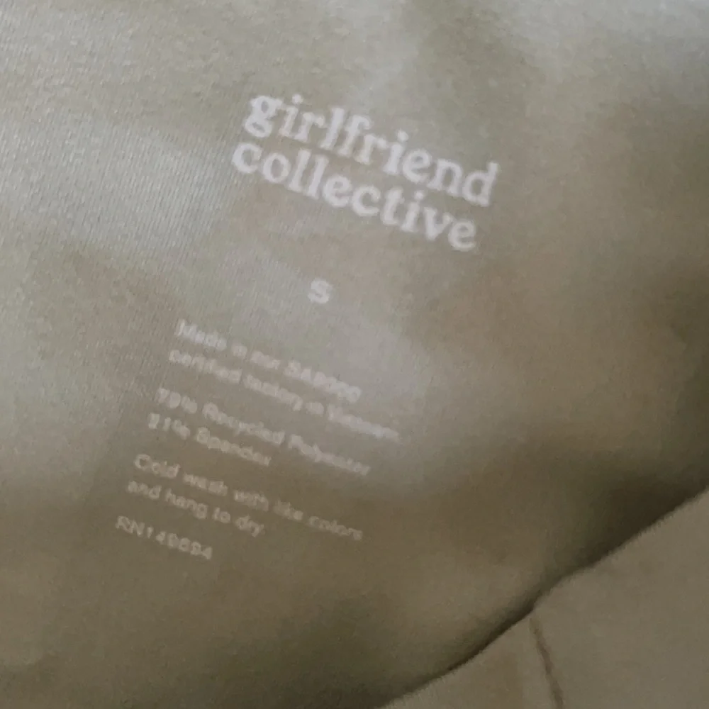 Girlfriend Collective HR Legging 28.5” SM - Picture 4 of 4